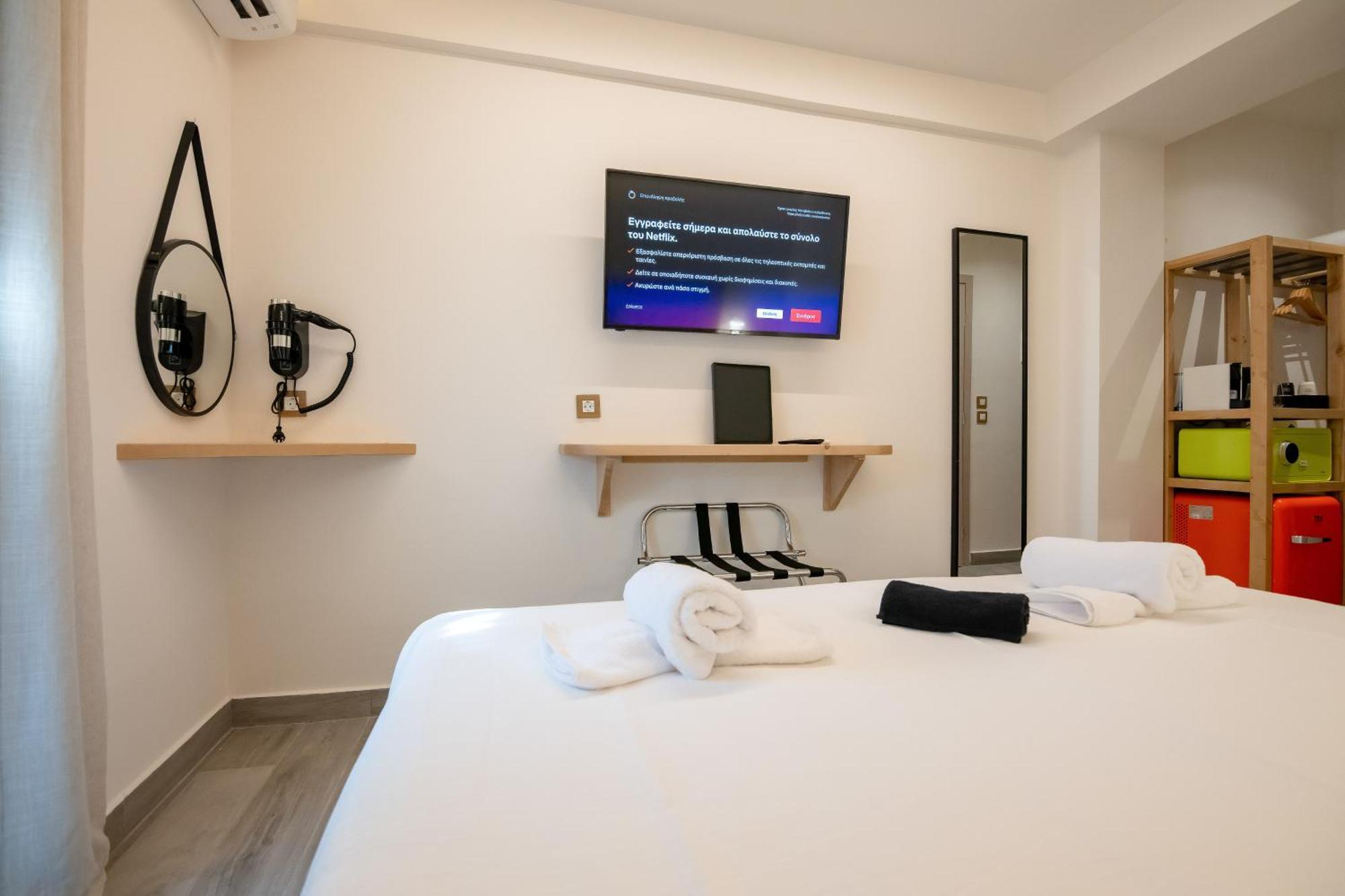 Ocean 11 Hotel สเกียธอสทาวน์ ภายนอก รูปภาพ