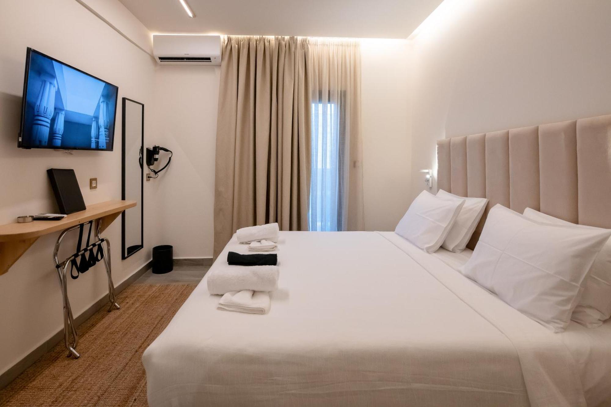 Ocean 11 Hotel สเกียธอสทาวน์ ภายนอก รูปภาพ