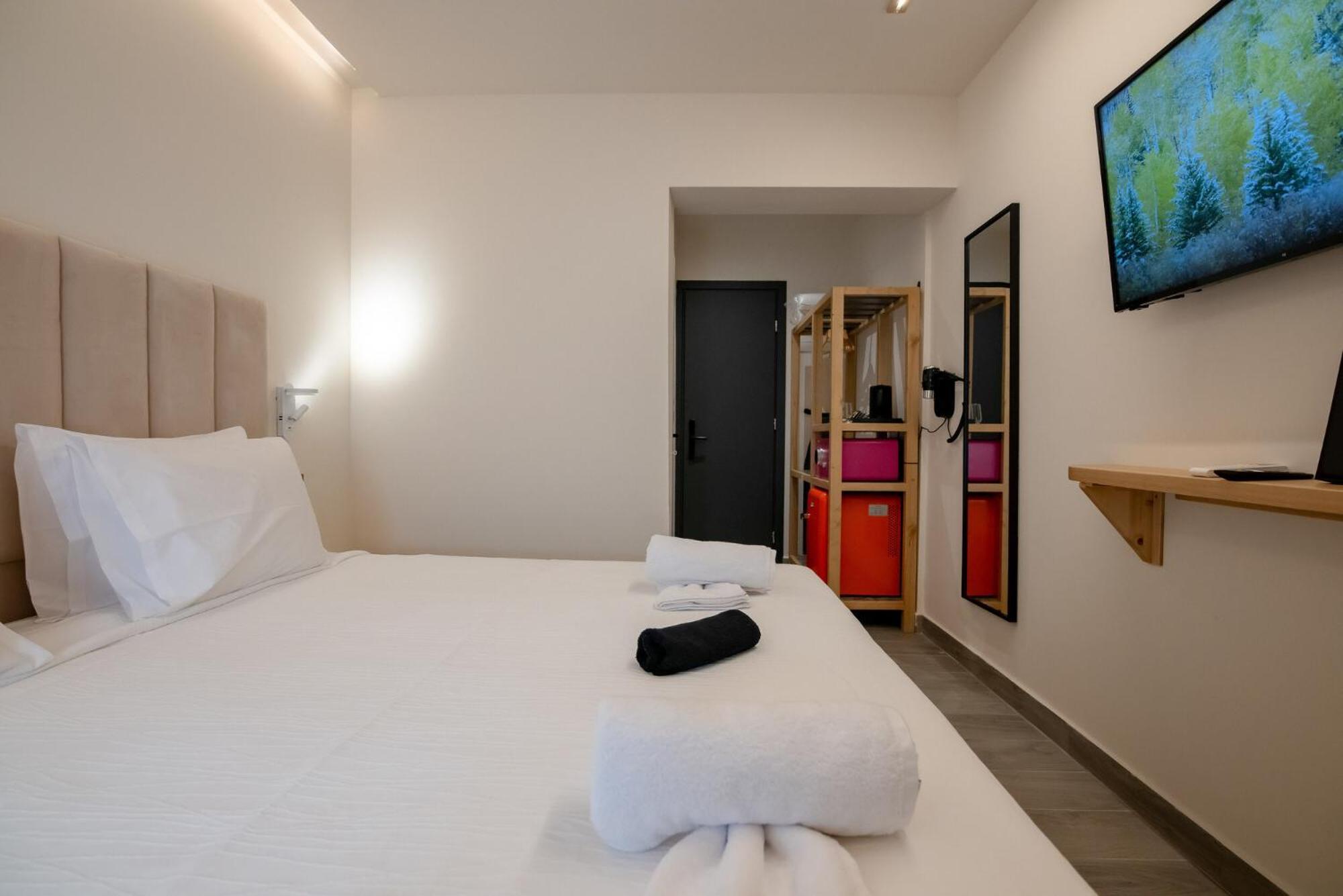 Ocean 11 Hotel สเกียธอสทาวน์ ภายนอก รูปภาพ